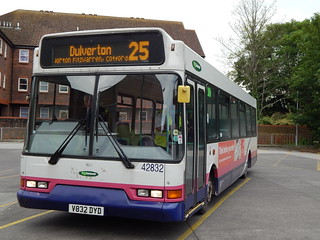 Buses of Somerset East Lancs Spryte V832DYD (42832)