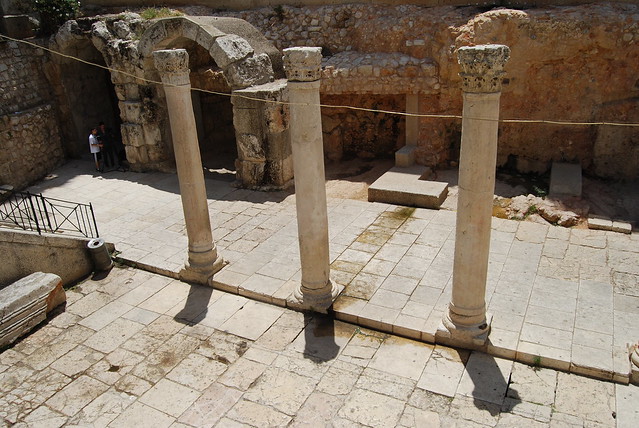 Los Cuarteles de Jerusalen. Despedida - A la búsqueda de la piedra antigua. (14)