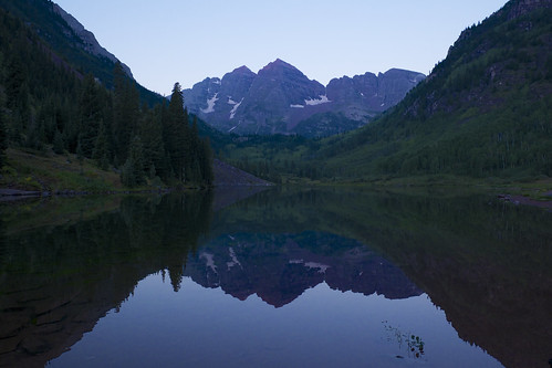 mountain lake sunrise unitedstates co maroonbells