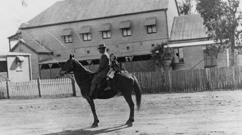 horses buildings children queensland 1915 picketfence statelibraryofqueensland mensclothing roadsstreets slq palingfence horizontalweatherboard