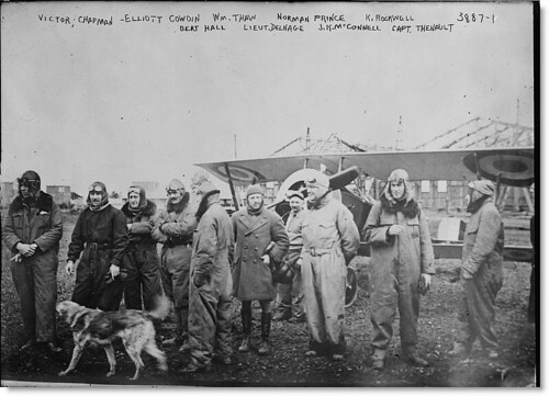 Lafayette_Escadrille_pilots_with_a_Nieuport_16_March1916