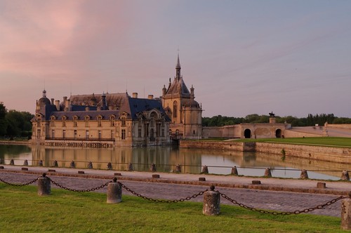 sunset castle history museum architecture pose long exposure pentax cloudy musée histoire chateau nuit chantilly picardie sigma1020mm k7 oise longue tamron2875mmf28 warmith pentaxk7