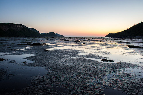 sunset canada bay tide low le québec reflexion reflets bic basse marée bassaintlaurent sépaq baieduhaha