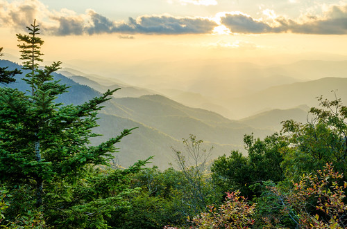 travel sunset mountains forest nationalpark tour view unitedstates cloudy tennessee northcarolina smokymountains smokymountainsnationalpark
