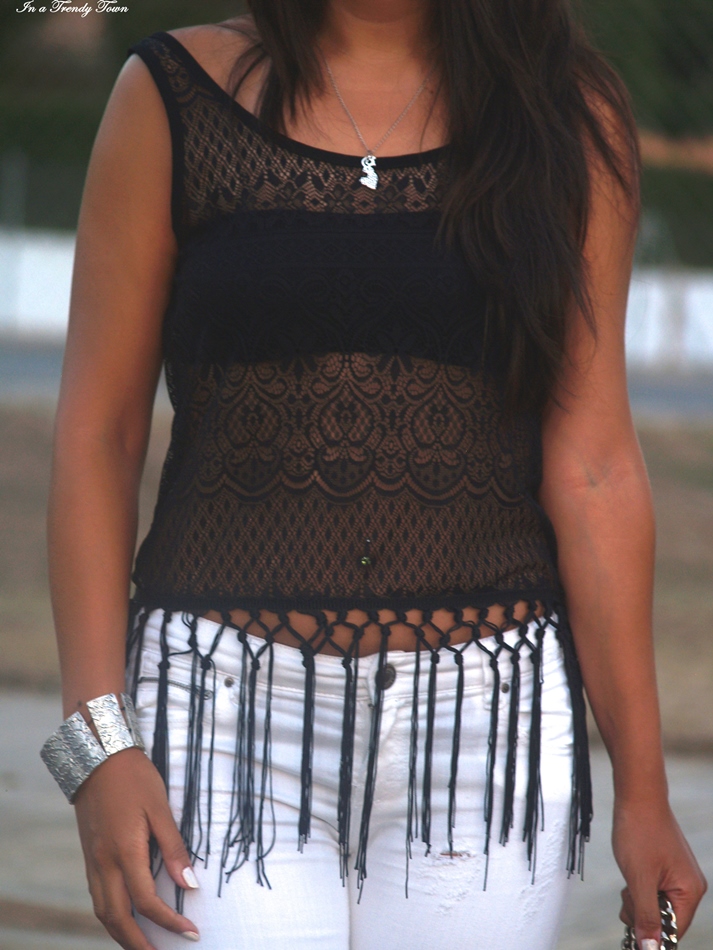 OUTFIT FRINGED TOP