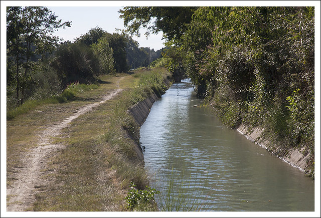 Canal Near Beaumes de Venise