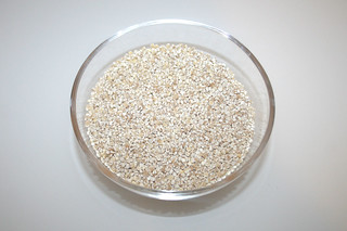 06 - Zutat Perlgraupen / Ingredient pearl barleys