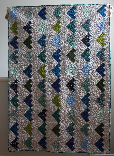 Christina's log cabin baby quilt