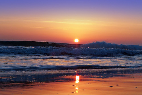 light sea españa luz beach valencia sunrise reflections mar spain playa alicante amanecer reflejos alacant salidadelsol lx7 playadesanjuan lumixlx7 panasoniclumixlx7