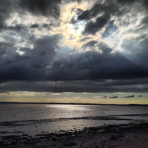 instagramapp square squareformat iphoneography uploaded:by=instagram 2014 hull humber estuary river clouds