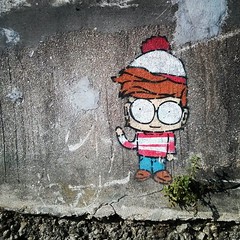 I found Charlie! #streetart #vitry