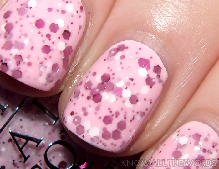 OPI PINK OF HEARTS 2014- The Power of Pink (4)