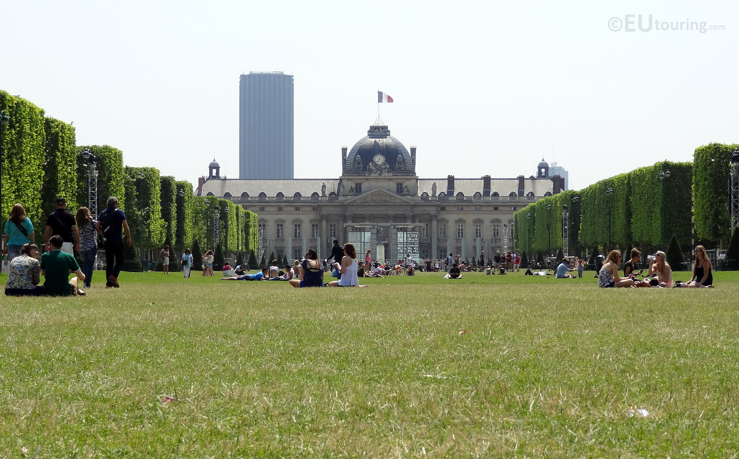 People relaxing on the Champ de Mars