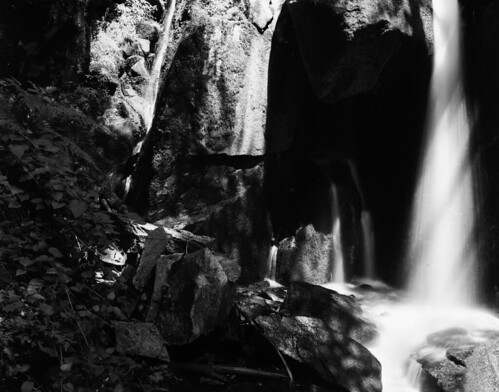 bw germany deutschland waterfall wasserfall 4x5 rodinal largeformat viewcamera badenwürttemberg görwihl rolleiortho25 grosserhöllbachwasserfall toyoview45gii