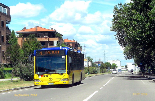 autobus Mercedes Citaro n°113 in via Galilei - linea 4