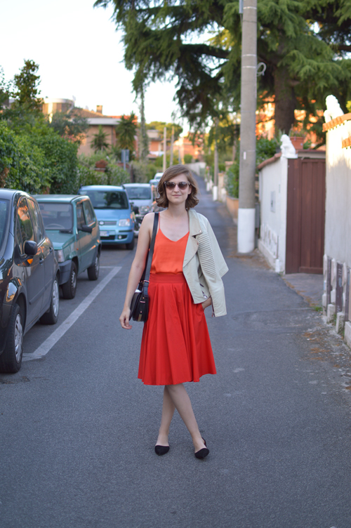 Red skirt