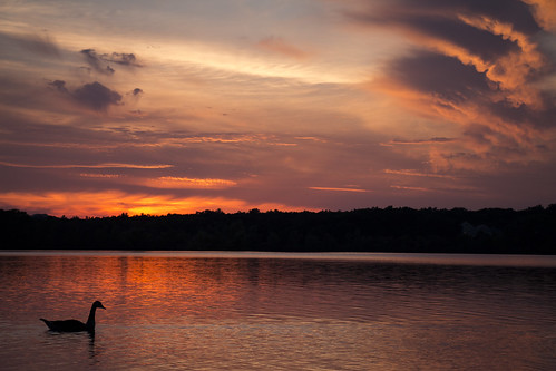 sunset pond cloudy horn woburn