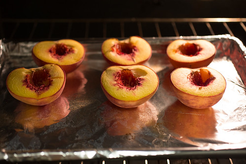 Roasted Peaches #SweetNLowStars