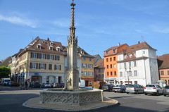 Altkirch.La fontaine de la Place de la République.1