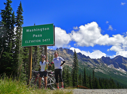 Washington Pass sign Washington Cascades 2014_0070