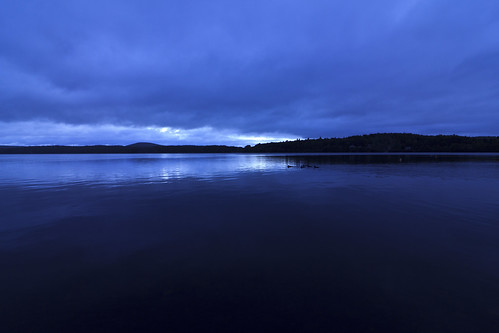 longexposure sunset lake canada nature nightshot quebec tokina bluehour waterreflection longshot thebluehour lacauxsables