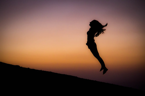 mountain girl sunrise etna jumps