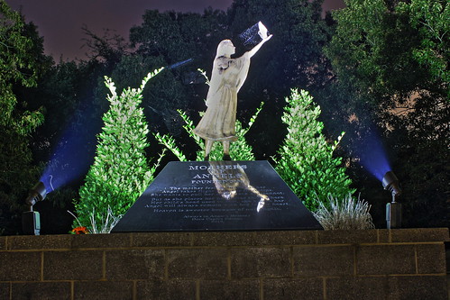 monument angel night mother arkansas hdr jonesboro