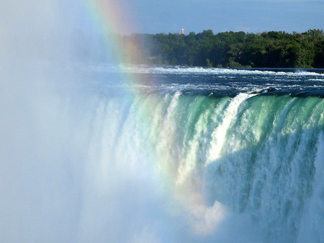 Horseshoe Falls with a Rainbow