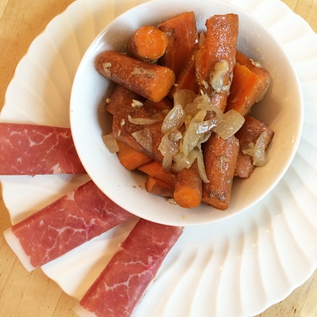 Day 24, #whole30 - lunch (leftover roasted carrots & prosciutto)