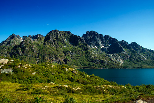mountain nature norway landscape island fjord oru lofoten 2014 norwegiansea austpollen