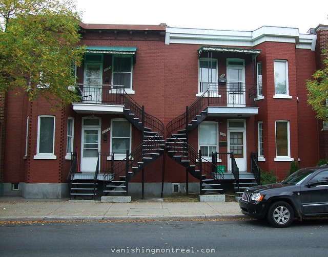 Photo of the Day : Staircases (Blvd Monk in Ville-Emard)