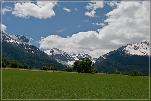alps green clouds schweiz switzerland wolken val alpen svizzera graubünden gün müstair grigione