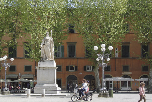 Lucca - town