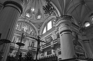 Guadalajara - Catedral altar left view