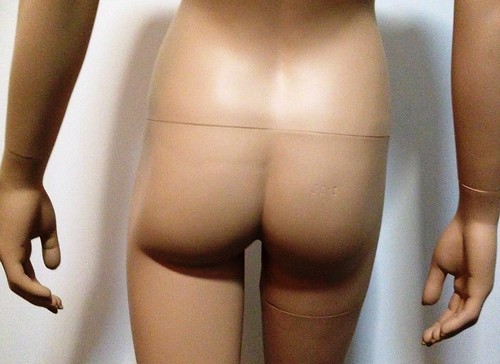 This dummy has no butt crack