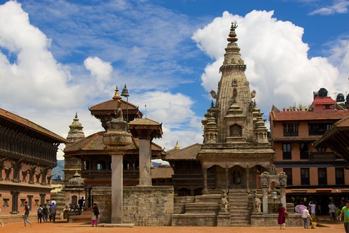 nepal sky landscape asia day cloudy buddhist towers buddhism paisaje worldheritagesite cielo temples templos monumentos hinduism bhaktapur torres budismo patrimoniohumanidad hinduismo