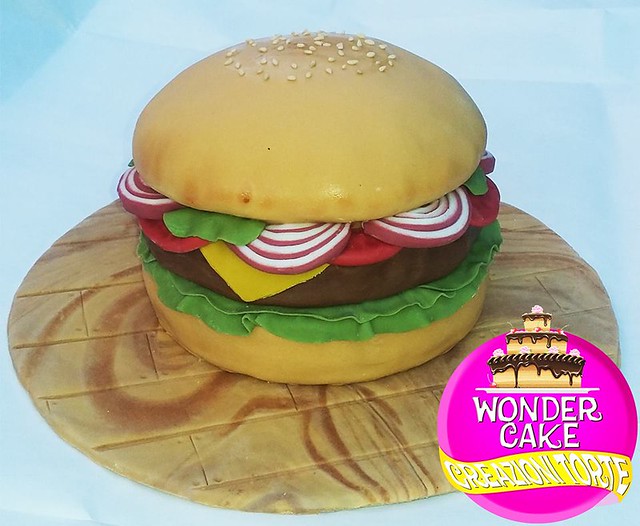 3D Hamburger Cake by Wonder Cake