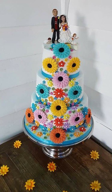 Wedding Cake by Pure Imagination Cake Designs