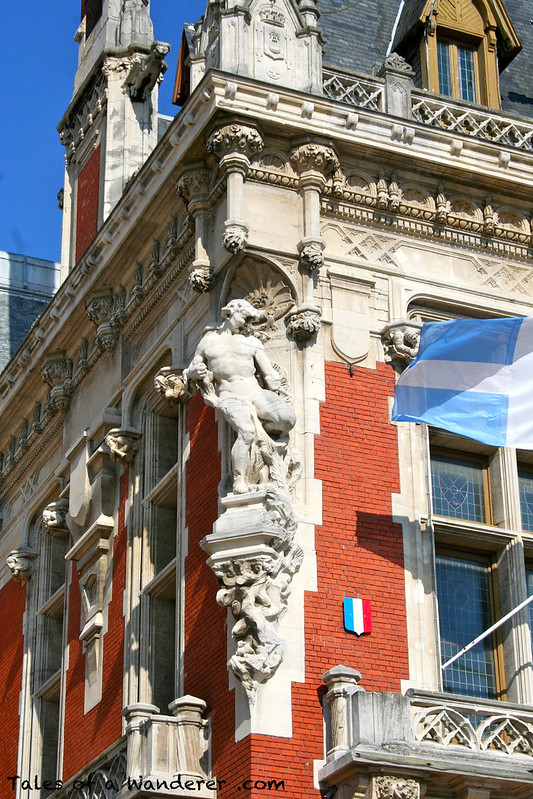 CALAIS - Place du Soldat Inconnu - Hôtel de Ville