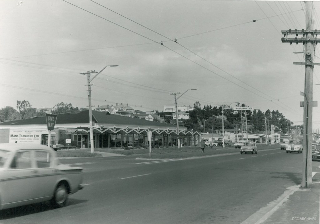 Woolworths, Andersons Bay, 1971