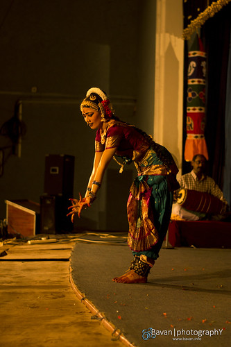 art dance university expression east sl story experience srilanka tradition eastern telling srilankan bharatham carnatic bharathanaatiyam பரதநாட்டியம் batticallo prasanthini அவைக்காற்றுகை