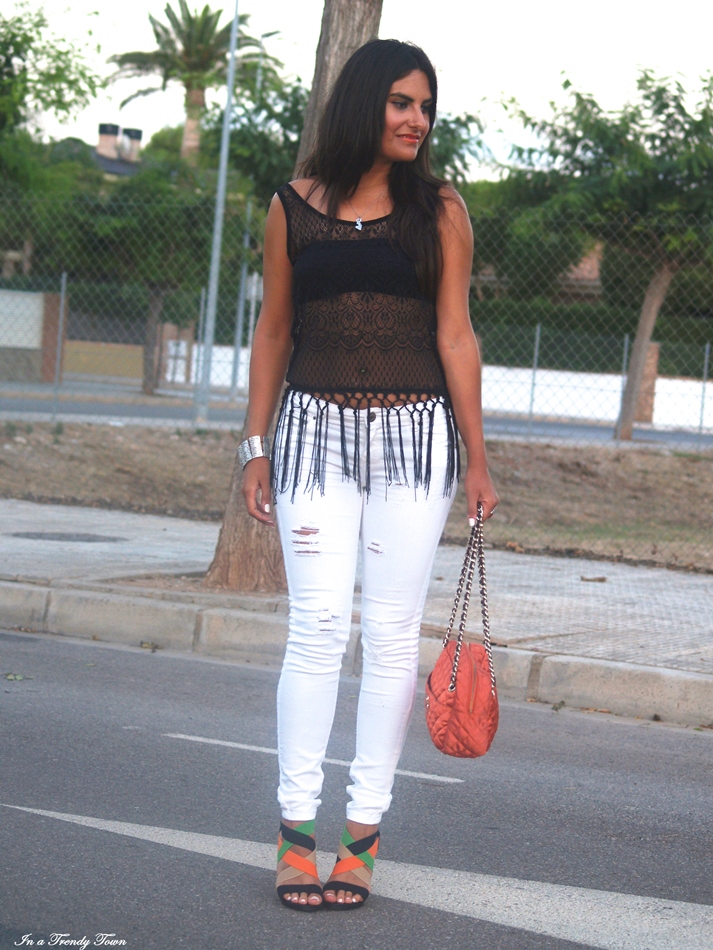 OUTFIT FRINGED TOP