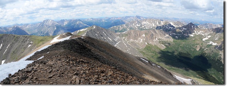 Mountain view from the southern part of Mount Elbert 6