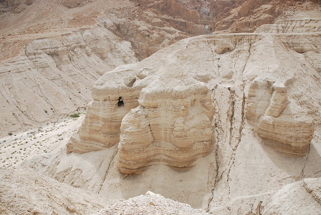 NGUEDI- MASADA-QUM RAN-JERUSALEN - A la búsqueda de la piedra antigua. (20)