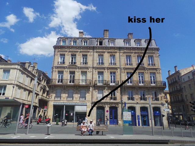 Kiss her, Bordeaux