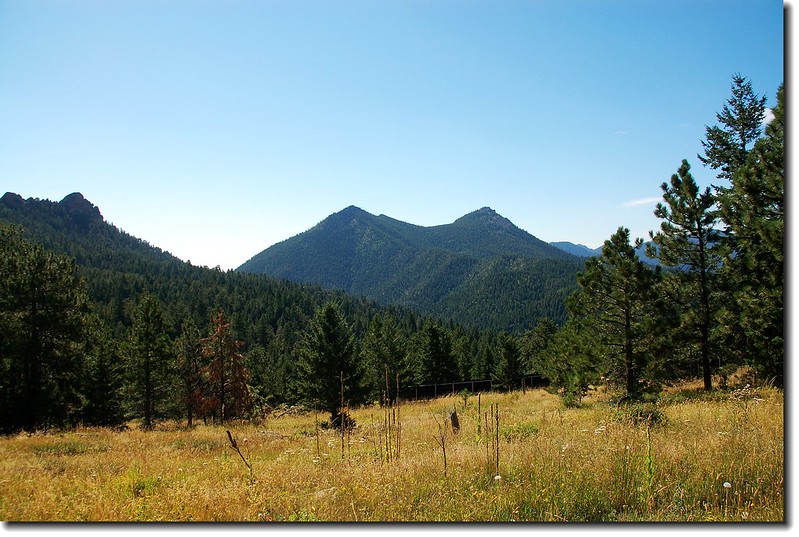 Bear Peak(L) & South Boulder Peak(R) from the trail