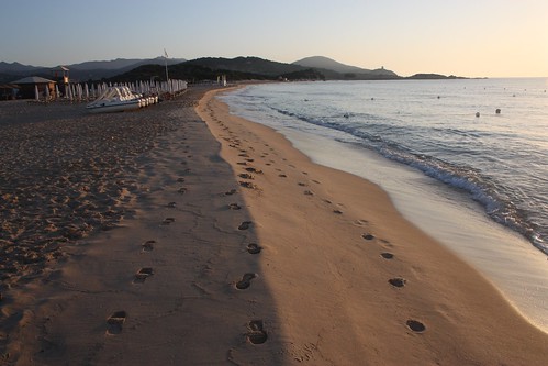 sea italy beach dawn sardinia tyrrheniansea canonefs1855mmf3556ii domusdemaria settiballas spiaggiadisuguideu