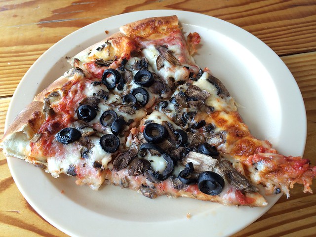 Olive and mushroom slice - Poulsbo Woodfired Pizza House