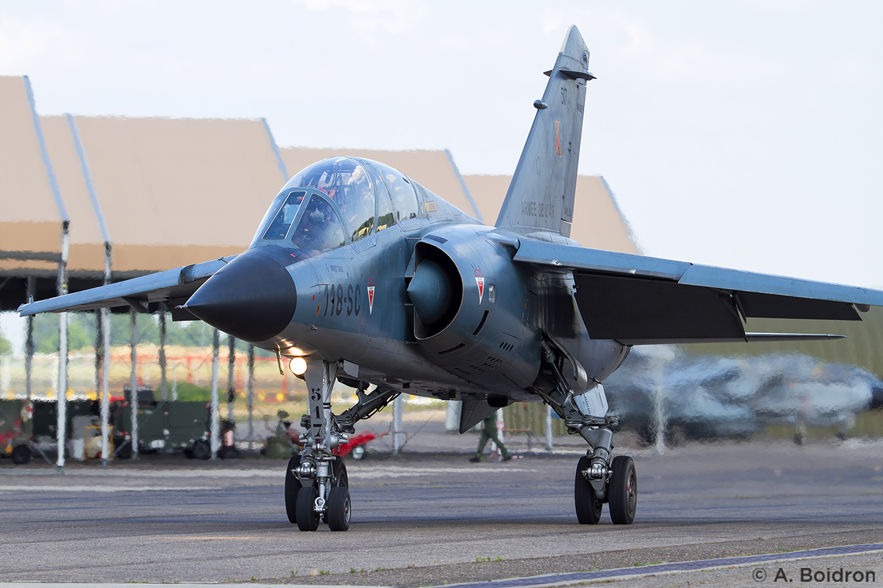 Retrait du Mirage F1 sur la BA-118 Mont-de-Marsan les 12 & 13 juin 2014 - Page 4 14248455278_65df90d8bc_o