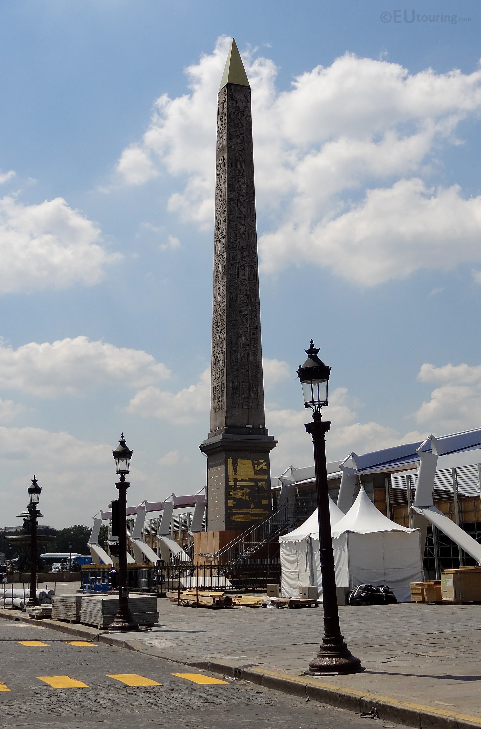 Oldest monument in Paris